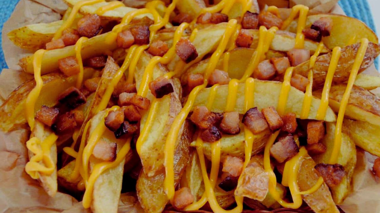 Batata com Cheddar e Bacon